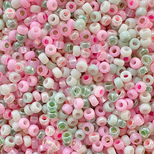 Pink Christmas 11/0 Miyuki Seed Bead Mix - The Bead Mix