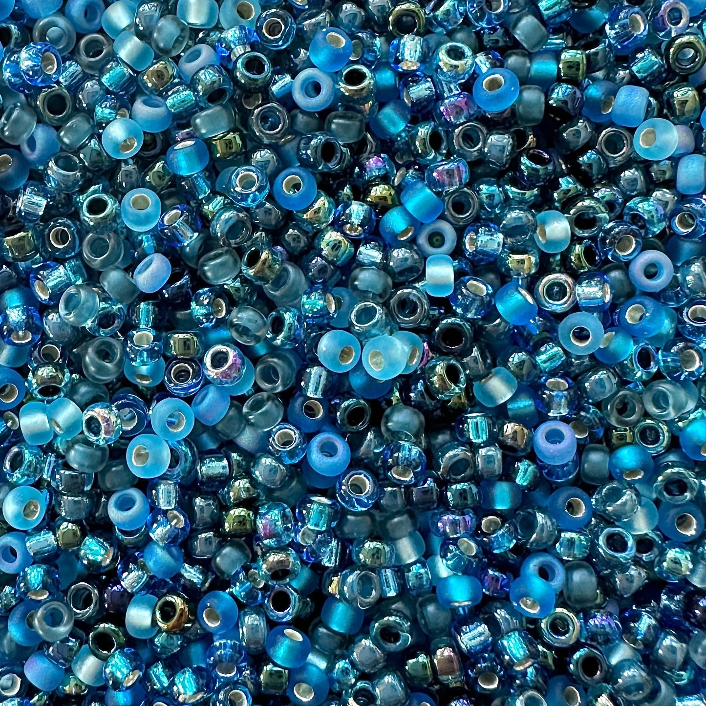 The Blues 11/0 Miyuki Seed Bead Mix - The Bead Mix