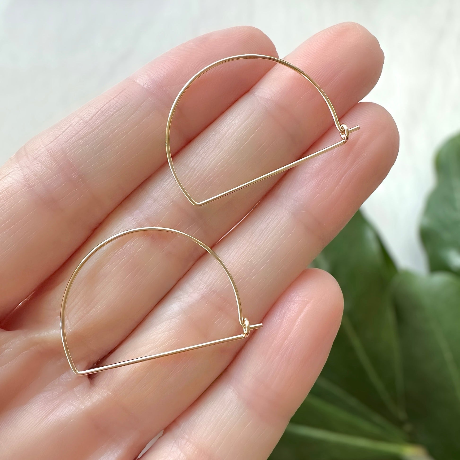 Arch Wire Hoop Earrings - The Bead Mix