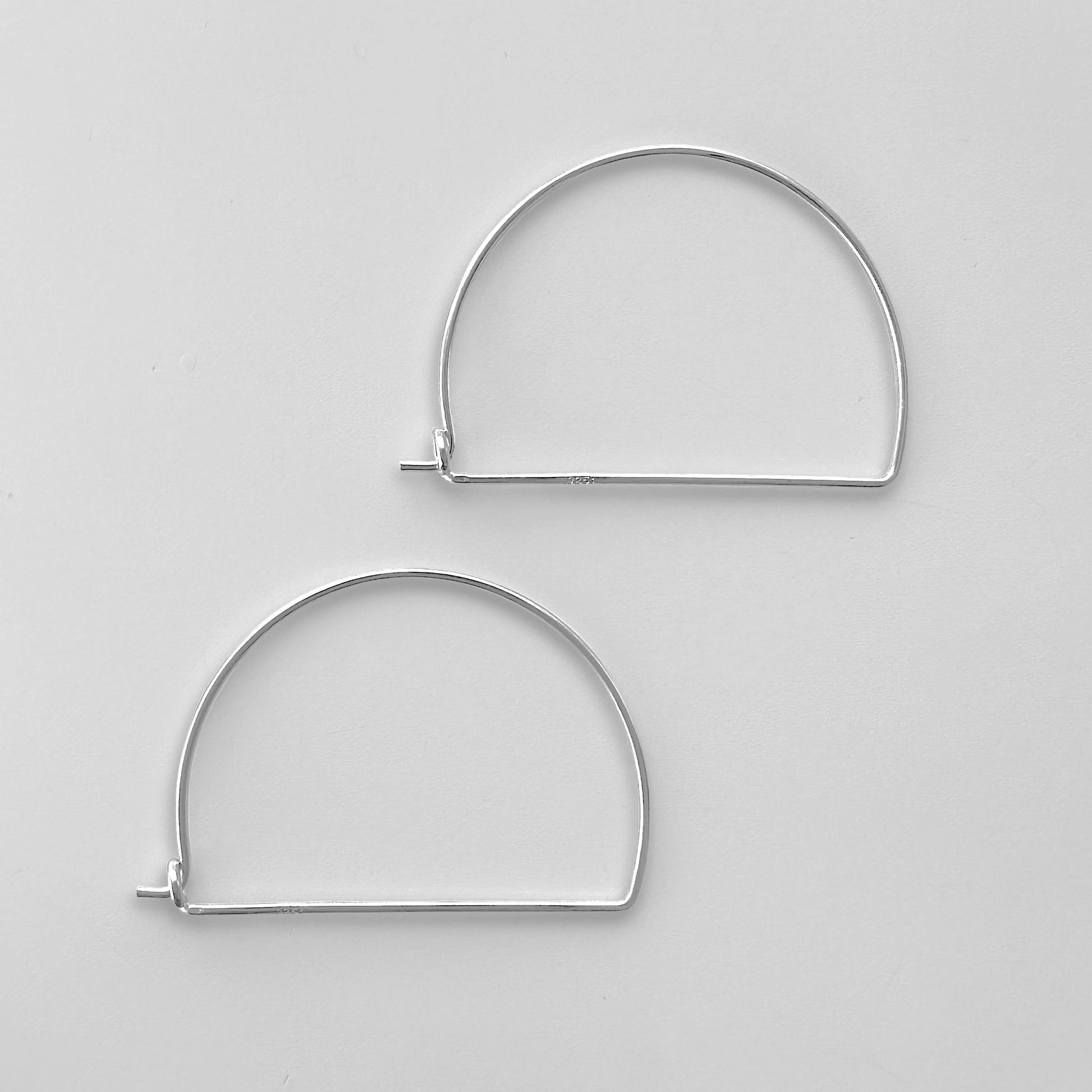 Arch Wire Hoop Earrings - The Bead Mix