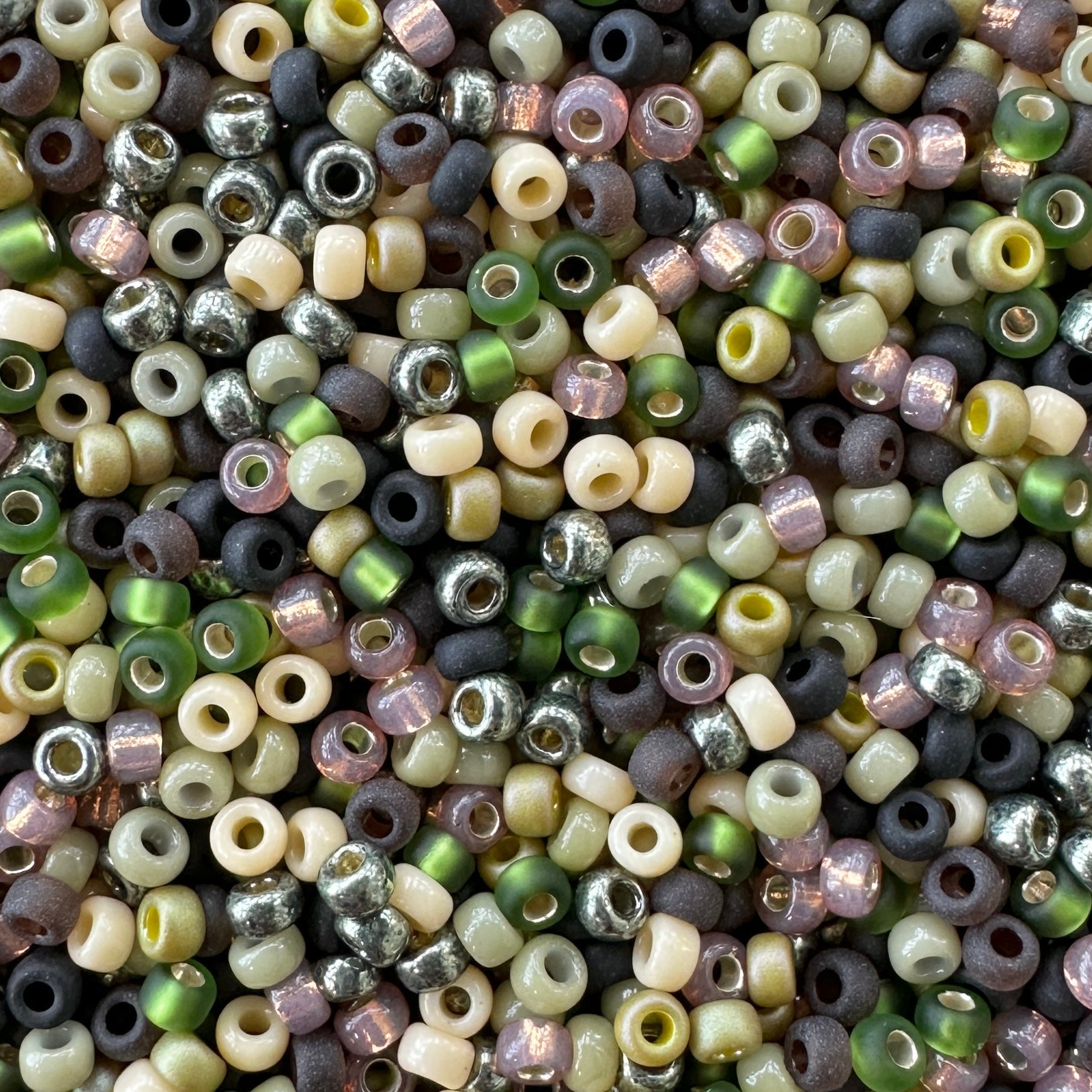 Camo 11/0 Miyuki Seed Bead Mix | The Bead Mix